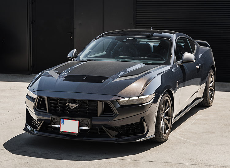 Mustang Dark Horse 5.0 V8 Automat 453 koní
