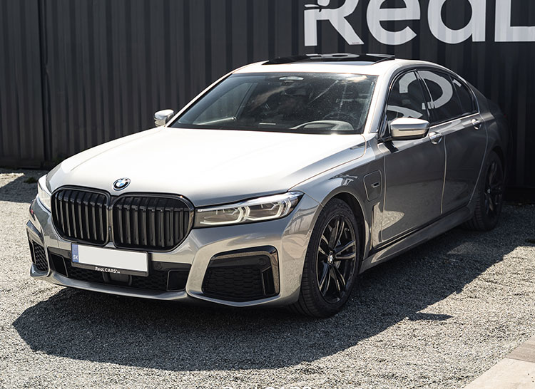 BMW 745e 290kW